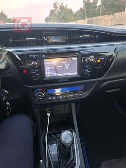 تۆیۆتا کۆرۆلا